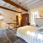 Navigli Authentic Charm In A Historic Milan Home